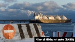Танкер с российским СПГ