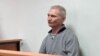 Rusul condamnat pentru că fiica sa a făcut un desen antirăzboi, prins în Belarus