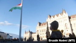 Az Országház épülete Budapesten, 2019. október 6-án
