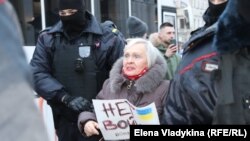 Задержание около Гостиного двора