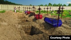 Захоронение в Буче погибших во время оккупации (архивное фото)