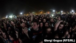 Tbilisi Open Air принял гостей из Армении, Азербайджана, Польши, Украины, России, Израиля и даже Ирана. Фестиваль закрепил за собой статус самого масштабного в регионе