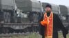 Расейскія войскі перад выпраўленьнем на вучэньні ў Беларусь, архіўнае фота