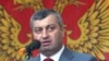 Бывший президент появился в новом амплуа - лидера югоосетинской партии "Единство"
