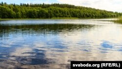 Возера Ляжанка ў Налібацкай пушчы