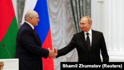 Аляксандар Лукашэнка і Ўладзімір Пуцін падчас сустрэчы ў Маскве 9 верасьня 2021 году