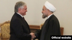 Iran - President Hassan Rouhani (R) meets with Armenian Foreign Minister Edward Nalbandian, Tehran, 5May2014.