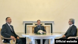 Russia - Three presidents, Dmitry Medvedev of Russia, Serzh Sarkisian of Armenia, and Ilham Aliyev of Azerbaijan, meet in St. Petersburg, Russia, on the sidelines of the annual economic forum, 17Jun2010