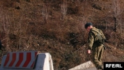 На выходных на югоосетинской административной границе было задержано девять человек. Все они ехали из Южной Осетии на территорию, подконтрольную грузинским властям