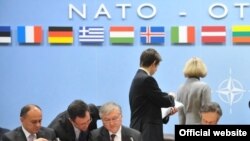 Belgium -- Armenian Defense Minister Seyran Ohanian (L) and Foreign Minister Edward Nalbandian hold an annual meeting with NATO’s North Atlantic Council in Brussels, 27Jul2011