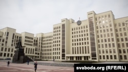Дом ураду ў Менску. Архіўнае фота