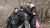 После четвертого обрушения в пещере остаются 14 затворников