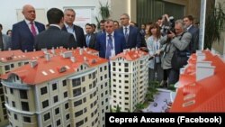 Виставка інвестиційного потенціалу Криму на «Ялтинському міжнародному економічному форумі». Ялта, 20 квітня 2017 року
