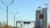 Вырасла колькасьць беларусаў, якія выяжджаюць на заробкі за мяжу. Большасьць — у Расею