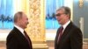 Қасым-Жомарт Тоқаев, Қазақстан президенті (оң жақта) және Владимир Путин, Ресей президенті. Мәскеу, 3 сәуір 2019 жыл