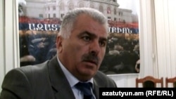 Armenia -- Petros Makeyan, leader of the opposition Democratic Fatherland party, Yerevan, 05Apr2011