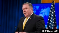 Госсекретарь США Майк Помпео на брифинге в Вашингтоне, 3 октября 2018 года