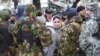 Норма о "цензе оседлости" вызвала эмоциональную дискуссию в обществе во время прошлогодних выборов президента