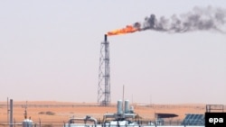 цены на нефть достигли пика, поскольку впервые в мире спрос и предложение сравнялись, говорят эксперты