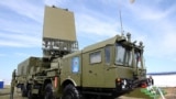 Радіолокаційна станція 96Л6Е (РЛС 96Л6Е) зі складу російських зенітно-ракетних комплексів (ЗРК) ППО С-300 «Фаворит» та С-400 «Тріумф», архівне фото